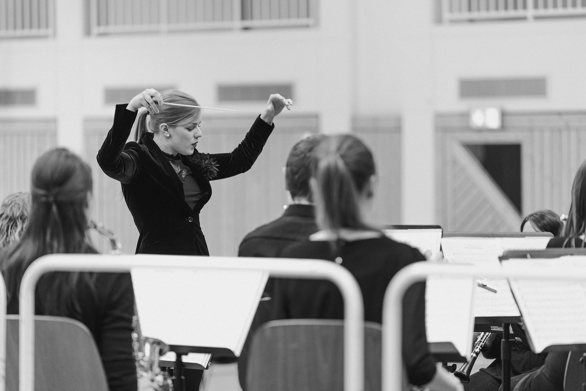 Dirigentin Verena Haberkorn in Rottendorf